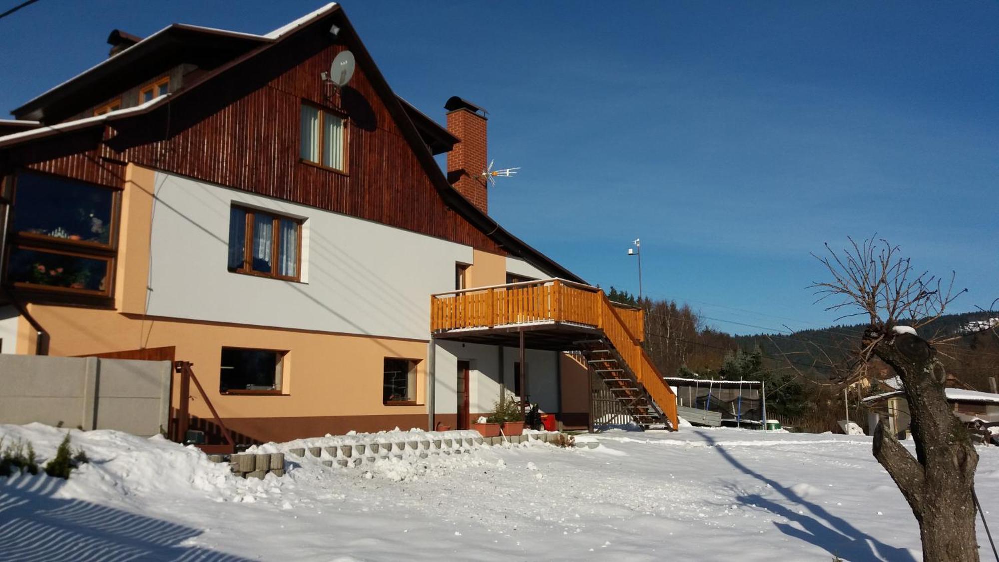 Apartmany Krasna - K68 ヤブロネツ・ナド・ニソウ エクステリア 写真
